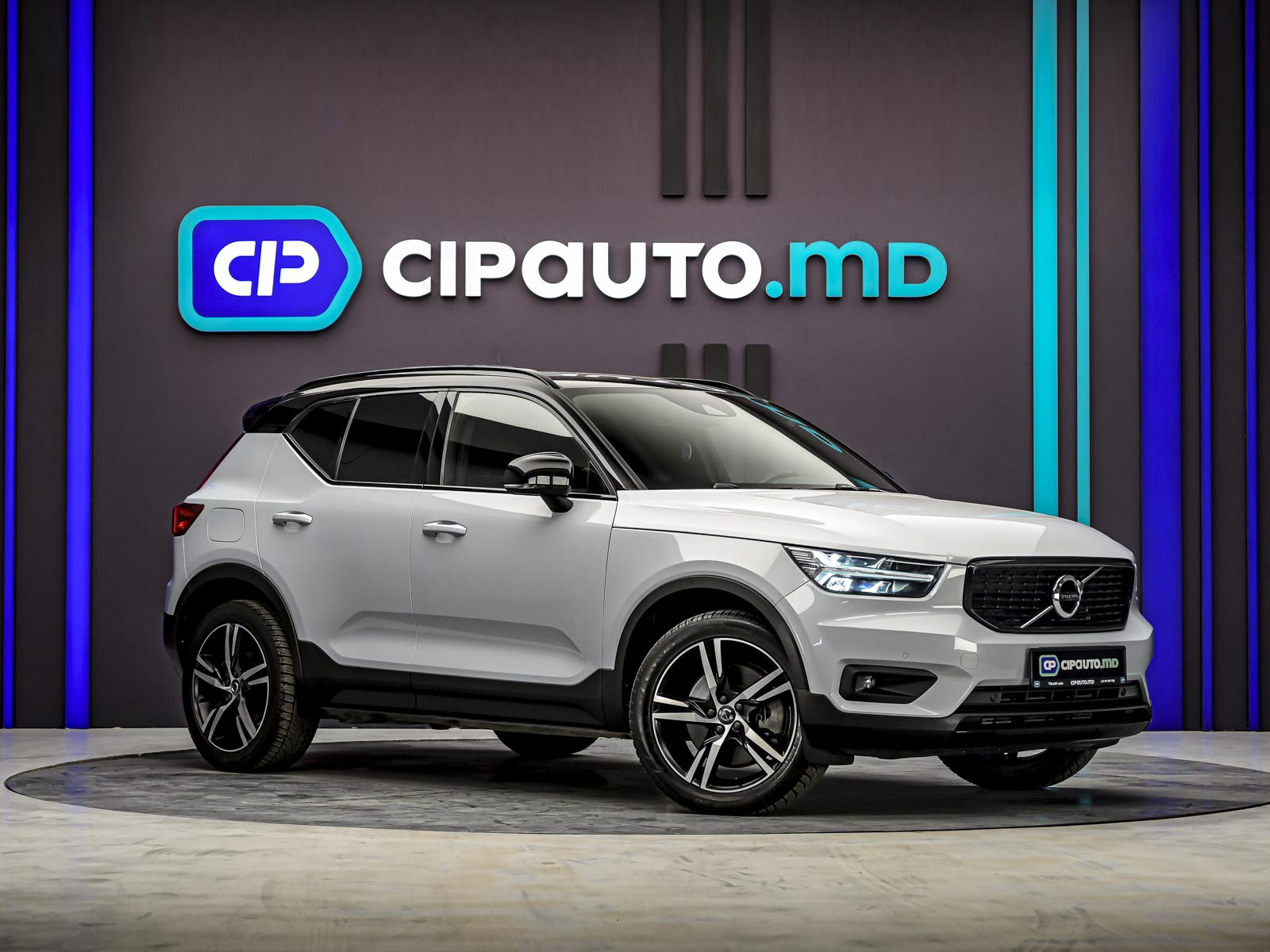 Volvo XC40 2021 4/13