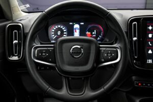 Volvo XC40 2021 9/13