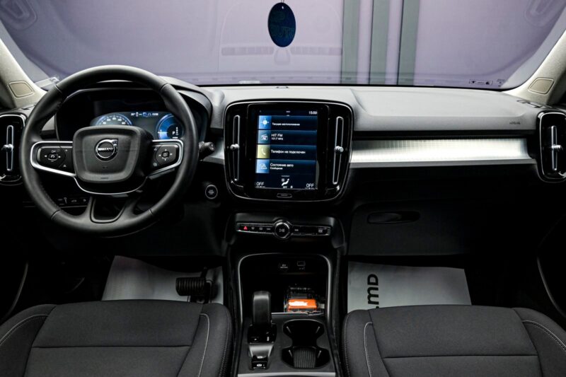 Volvo XC40 2021 5/13