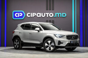 Volvo XC40 2022 4/13