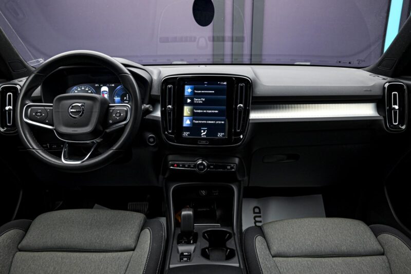 Volvo XC40 2022 5/13