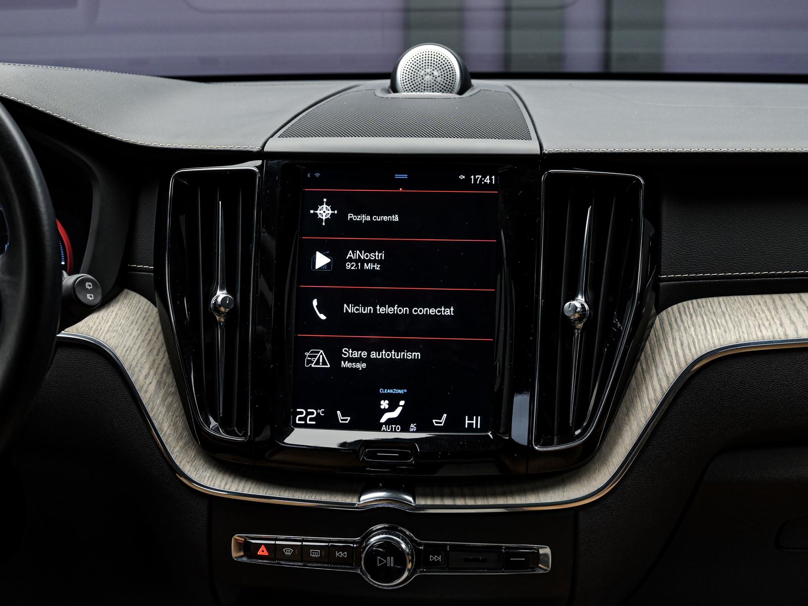 Volvo XC60 2018 10/15