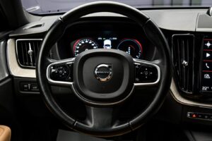 Volvo XC60 2018 9/15