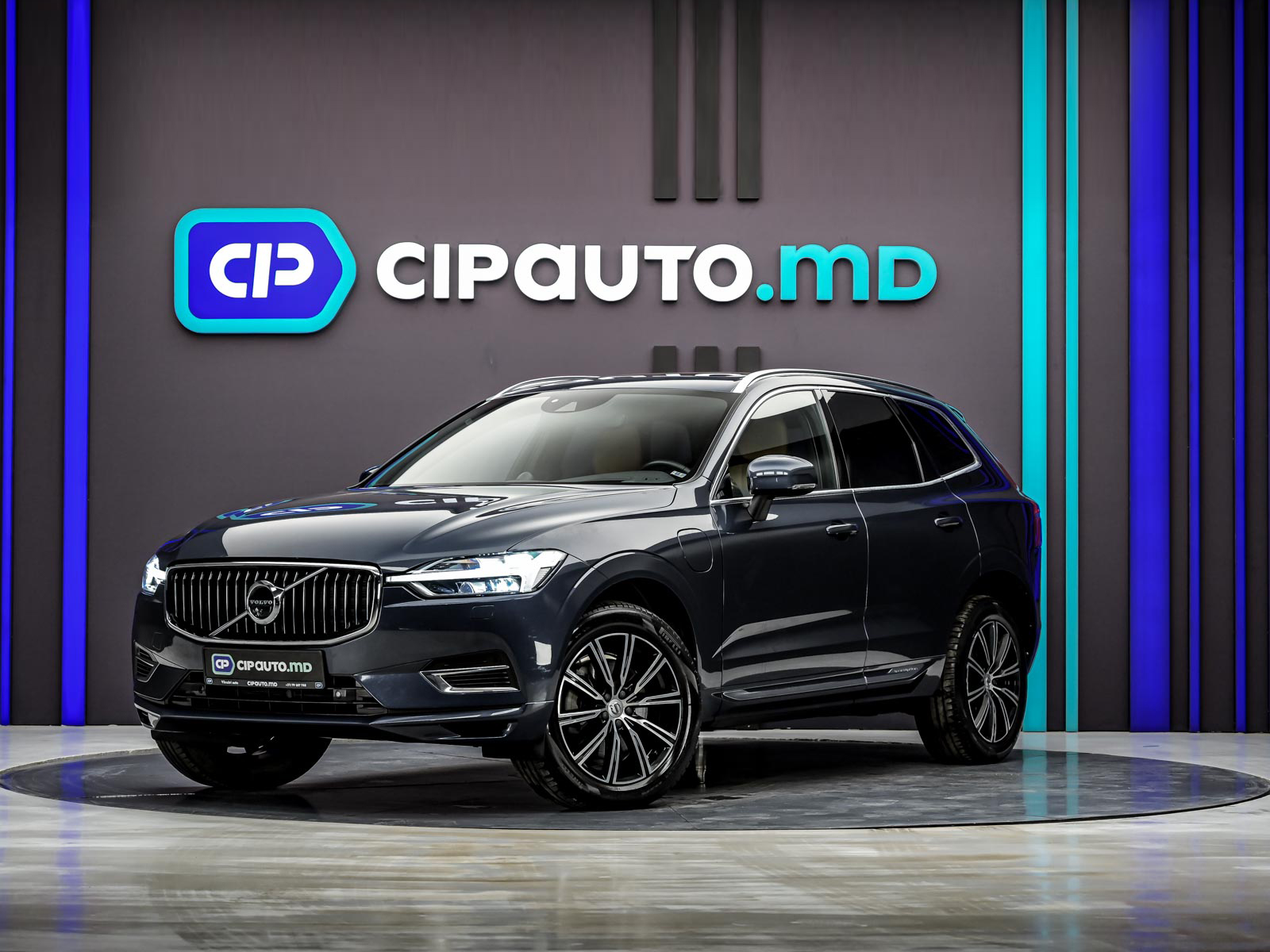 Volvo XC60 2018 1/15