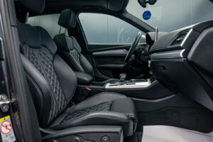 Audi Q5 50 TFSIe2020 6/15