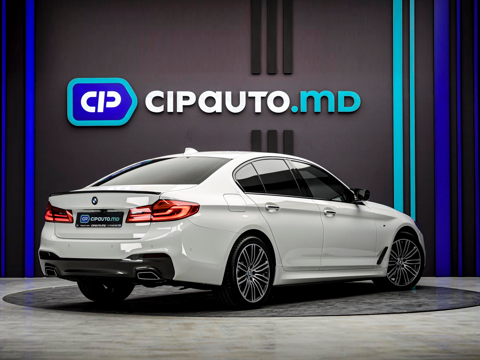 BMW 5 Series 520d2017 3/16