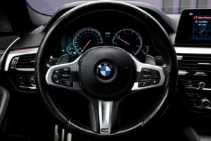 BMW 5 Series 520d2017 9/16