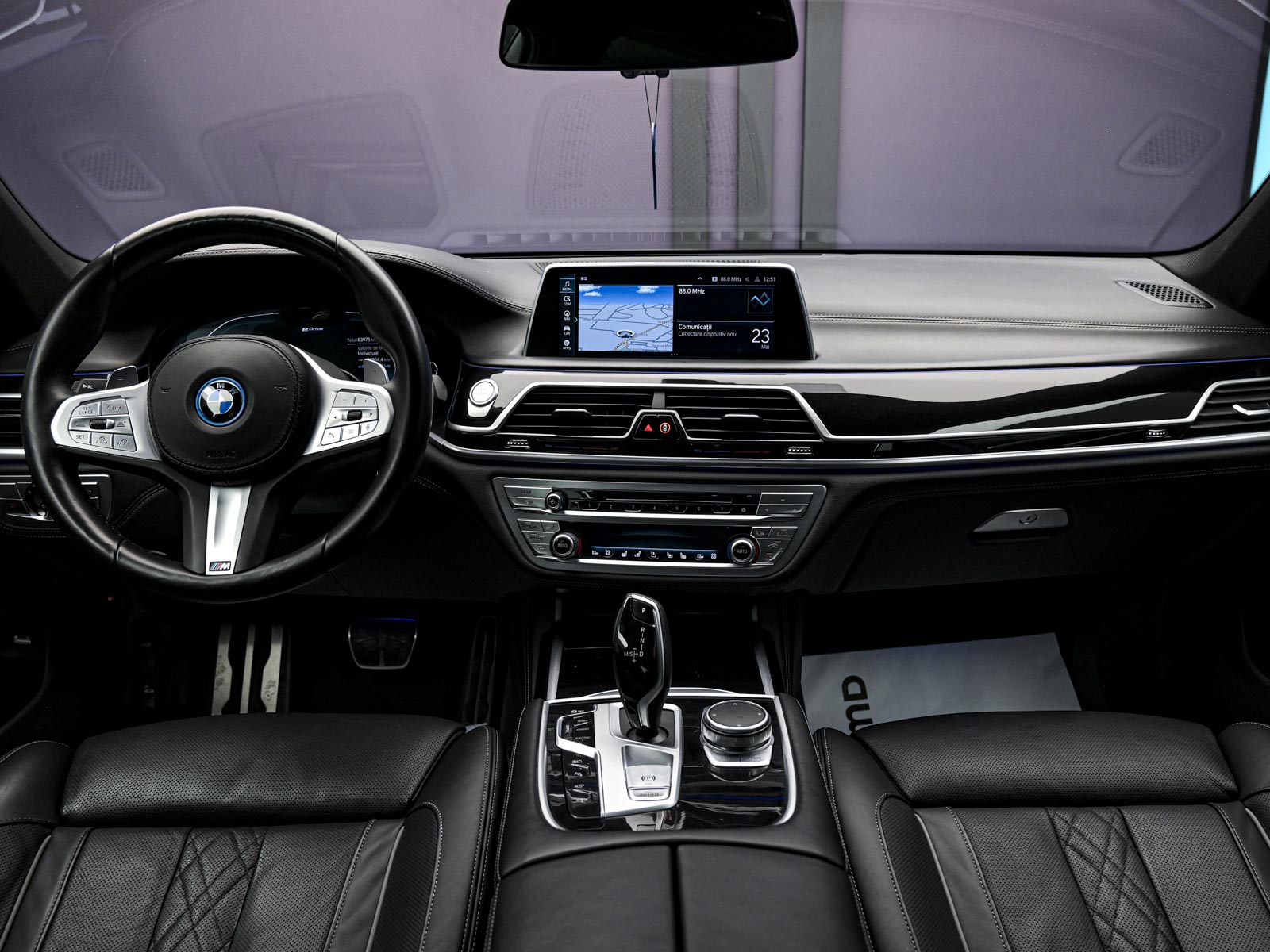 BMW 7 series 745e2021 5/113