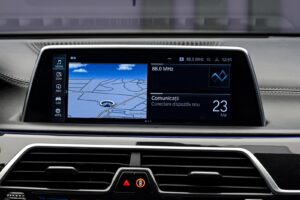 BMW 7 series 745e2021 10/113