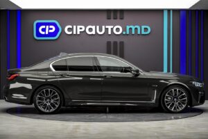 BMW 7 series 745e2021 24/113