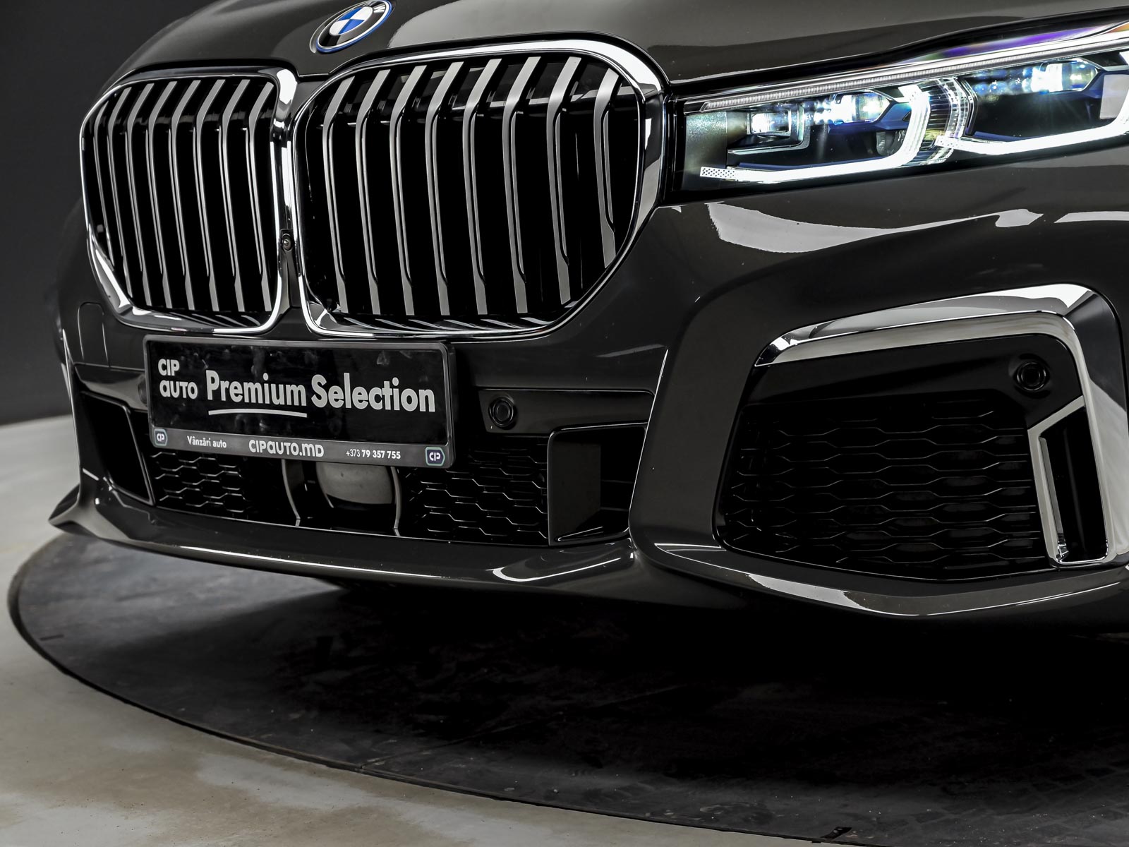 BMW 7 series 745e2021 28/113