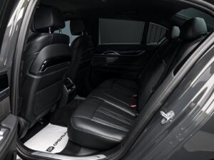 BMW 7 series 745e2021 57/113