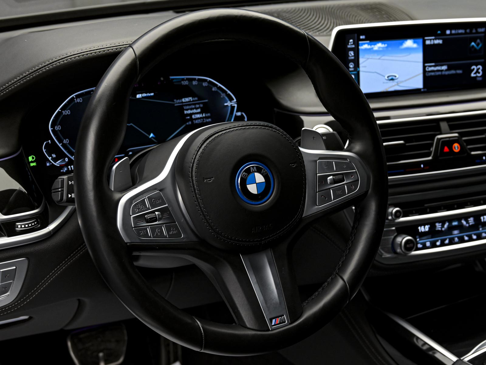BMW 7 series 745e2021 75/113