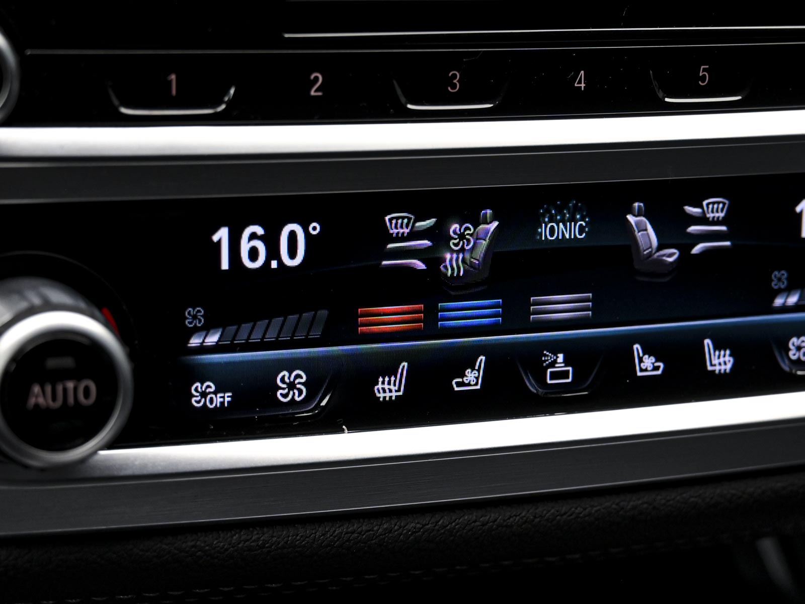 BMW 7 series 745e2021 93/113