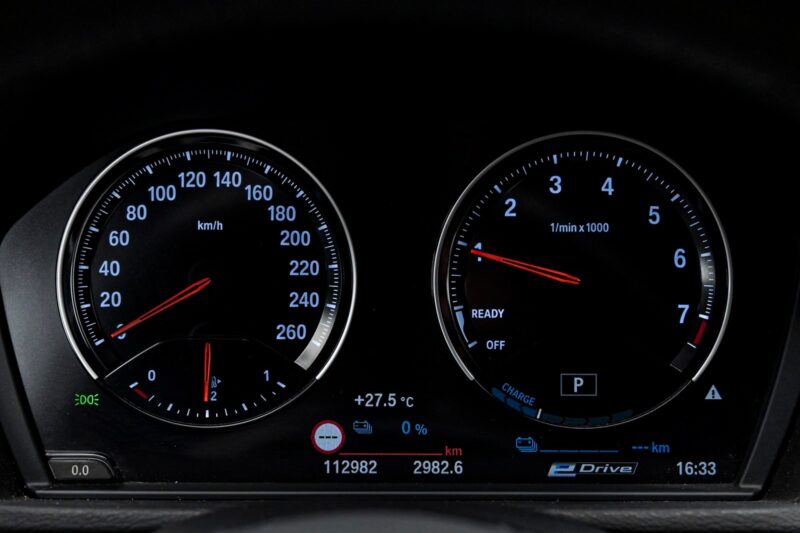BMW X1 25e2021 8/15