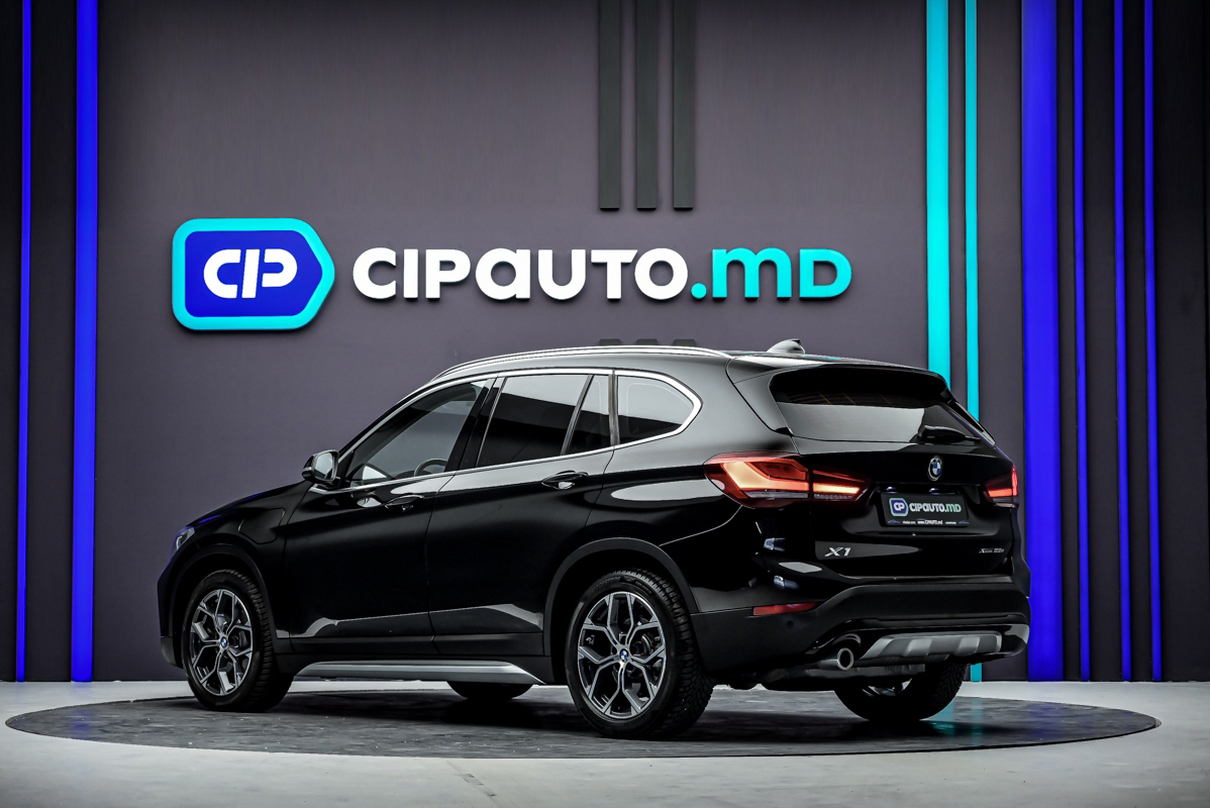 BMW X1 2021 2/16
