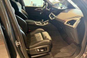 BMW XM 2024 6/16
