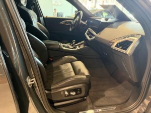 BMW XM 2024 6/16