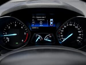 Ford Kuga 2018 8/13