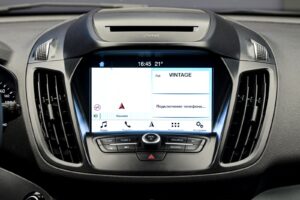 Ford Kuga 2018 10/13
