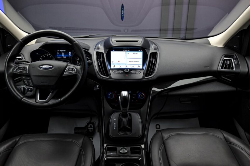 Ford Kuga 2019 5/14