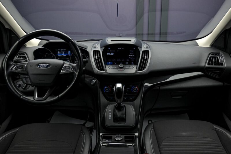 Ford Kuga 2019 5/14