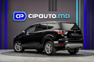 Ford Kuga 2019 2/13