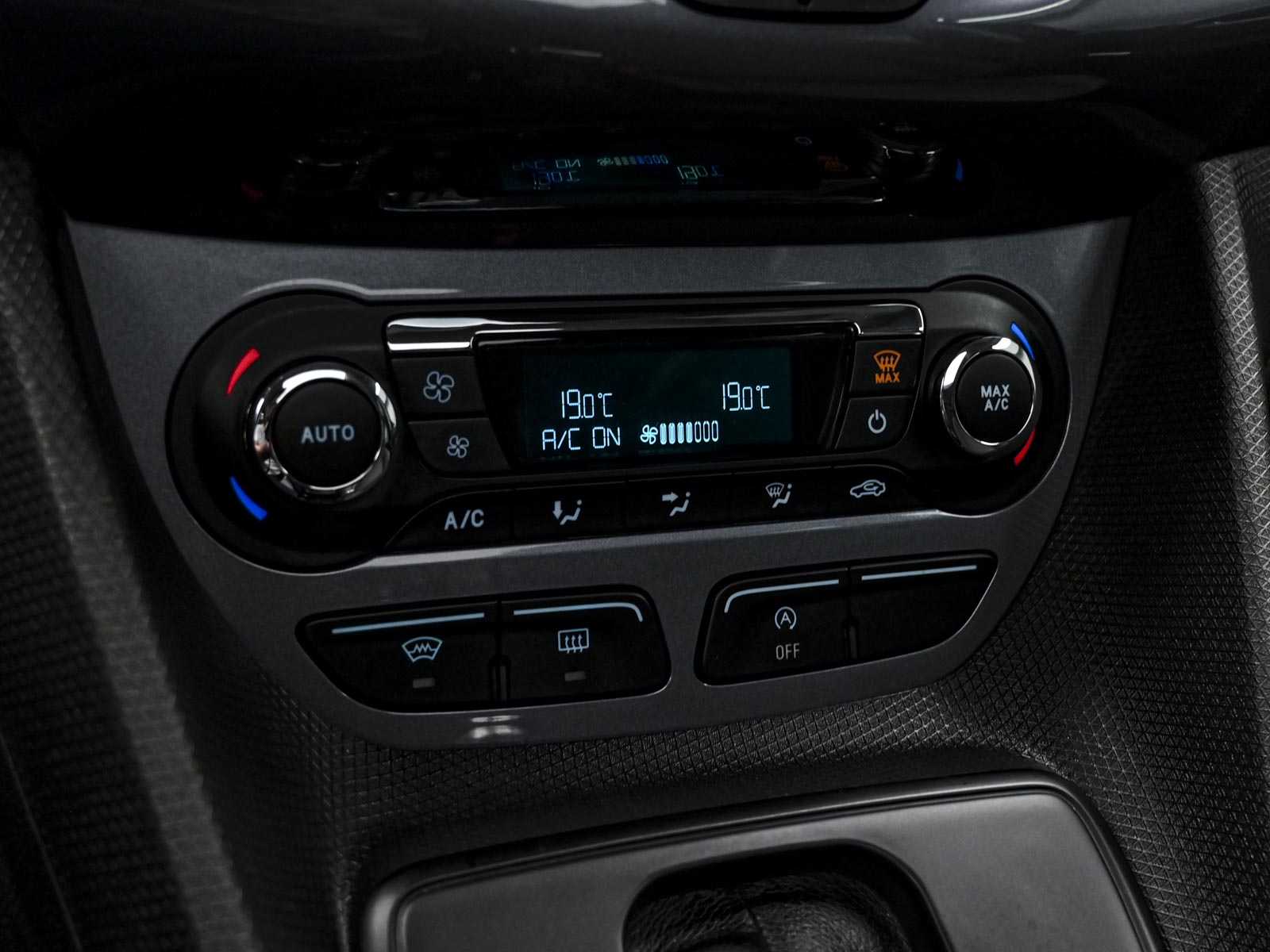 Ford Tourneo Connect 2016 11/14