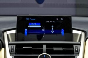 Lexus NX 300h2016 10/14