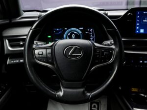 Lexus UX 250h 2022 9/15