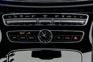 Mercedes-Benz E-Class 350e2016 10/16