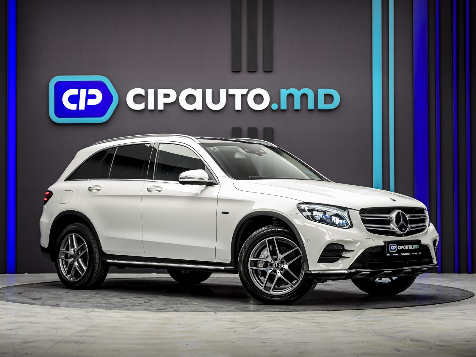 Mercedes-Benz GLC 350e2018 4/17