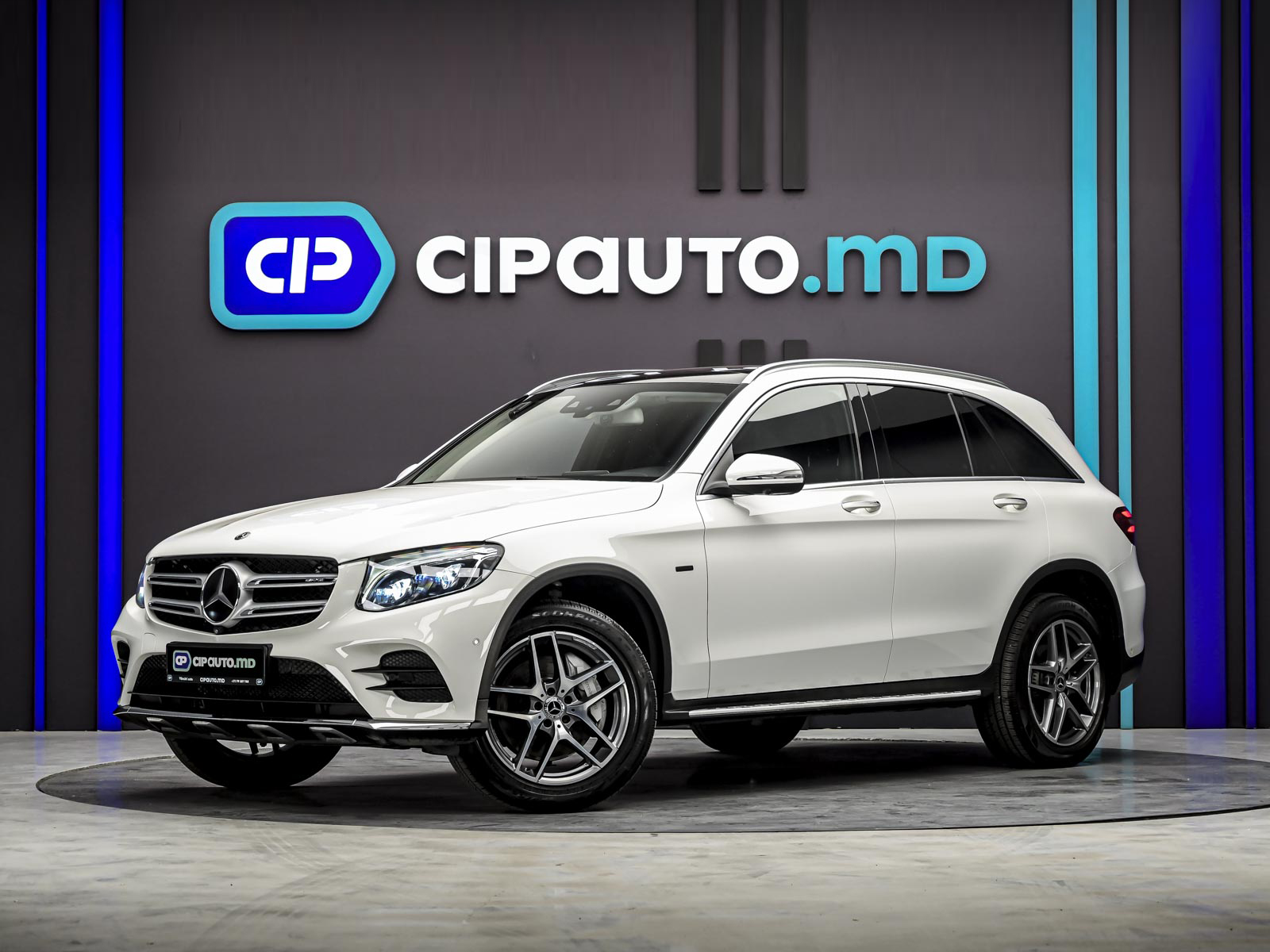 Mercedes-Benz GLC 350e2018 1/17