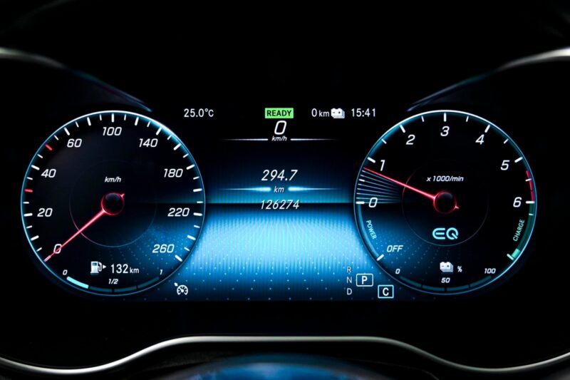 Mercedes-Benz GLC 300de2022 8/15