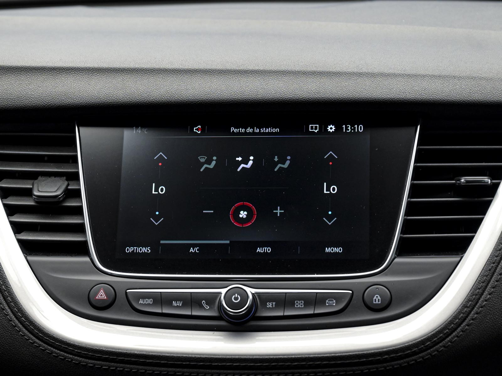 Opel Grandland X 2020 10/15