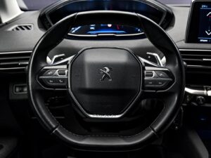 Peugeot 3008 2018 9/14