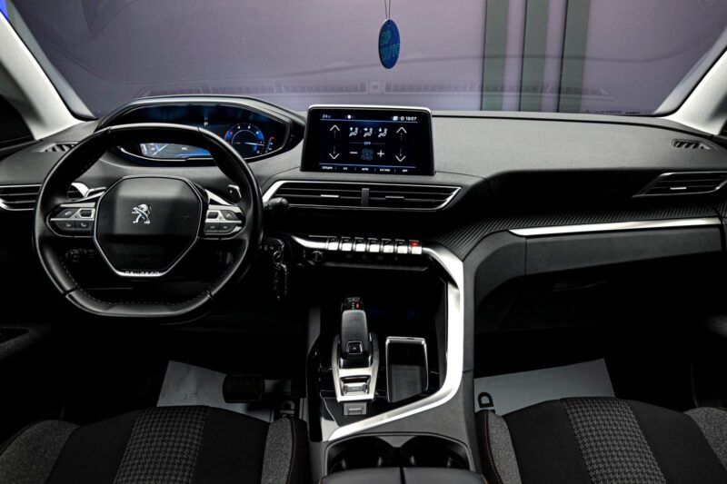 Peugeot 3008 2018 5/14