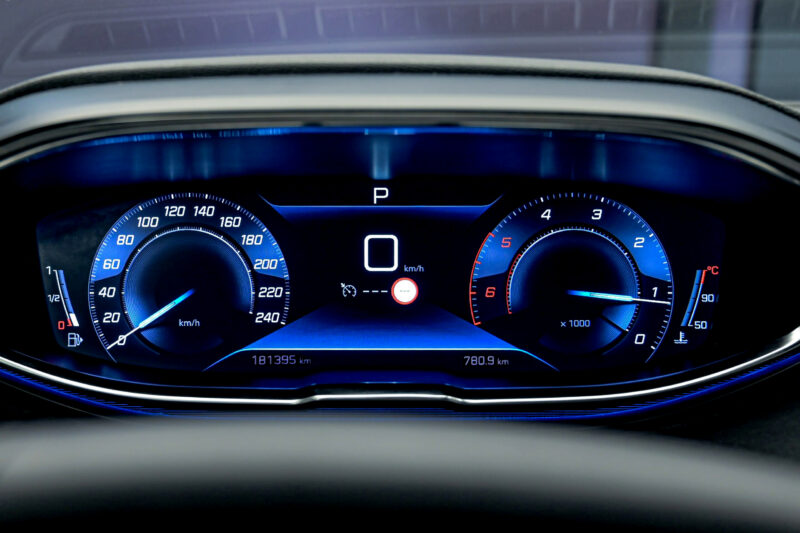 Peugeot 3008 2019 8/13