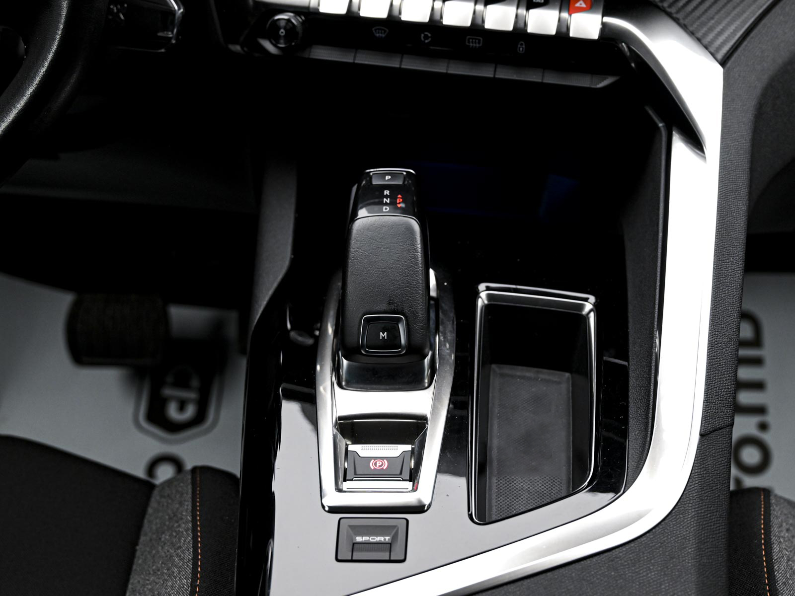 Peugeot 3008 2019 11/14