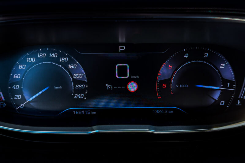 Peugeot 3008 2019 8/14