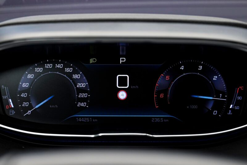 Peugeot 3008 2021 8/13