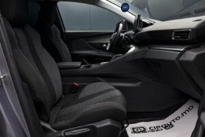 Peugeot 3008 2021 6/13