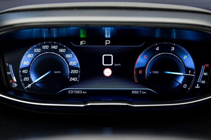 Peugeot 5008 2019 8/13