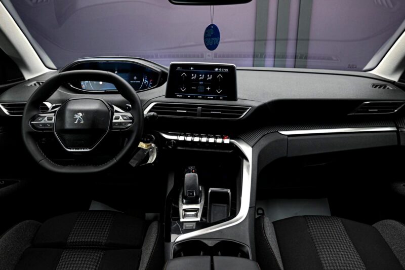 Peugeot 5008 2019 5/14