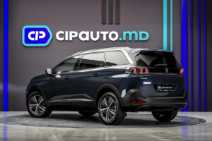 Peugeot 5008 2021 2/14