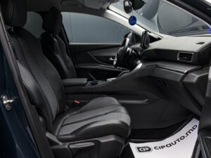 Peugeot 5008 2021 6/14