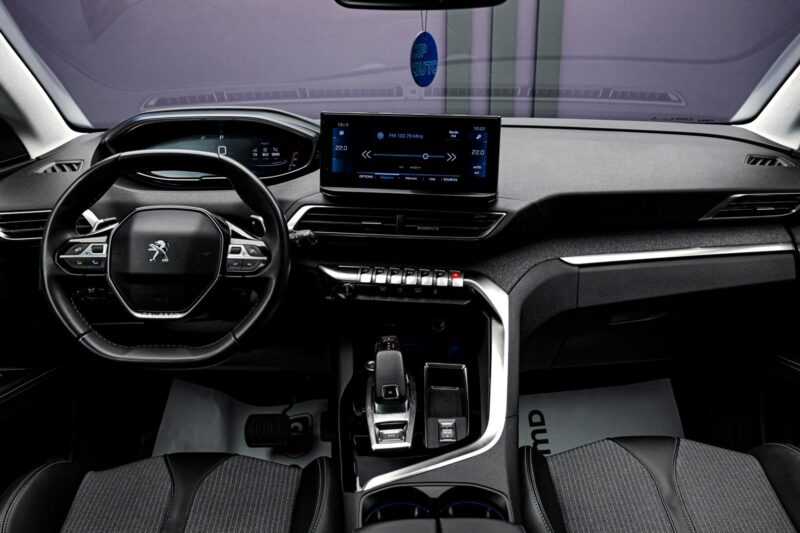 Peugeot 5008 2021 5/14