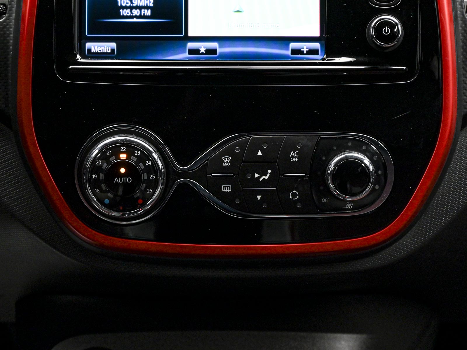 Renault Captur 2015 11/14