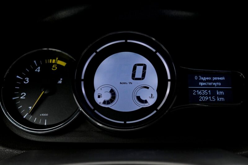 Renault Megane 2016 8/13