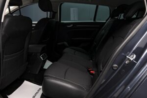 Renault Megane 2021 7/12